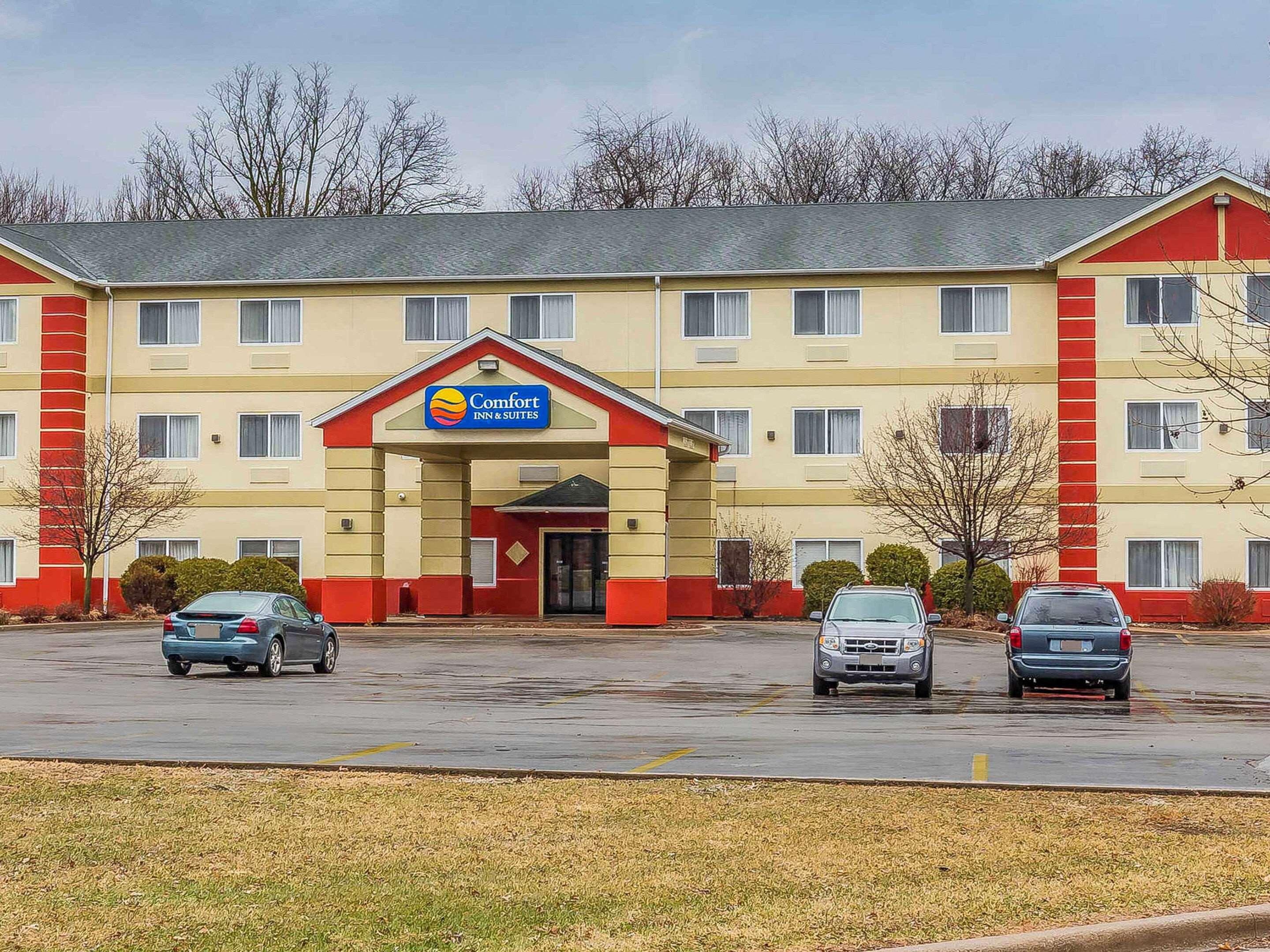 Comfort Inn & Suites East Moline Near I-80 エクステリア 写真