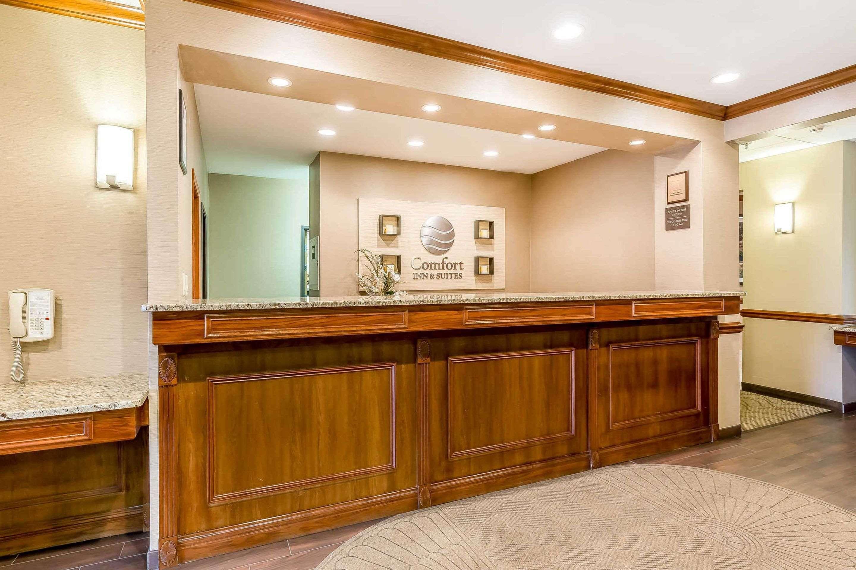 Comfort Inn & Suites East Moline Near I-80 エクステリア 写真