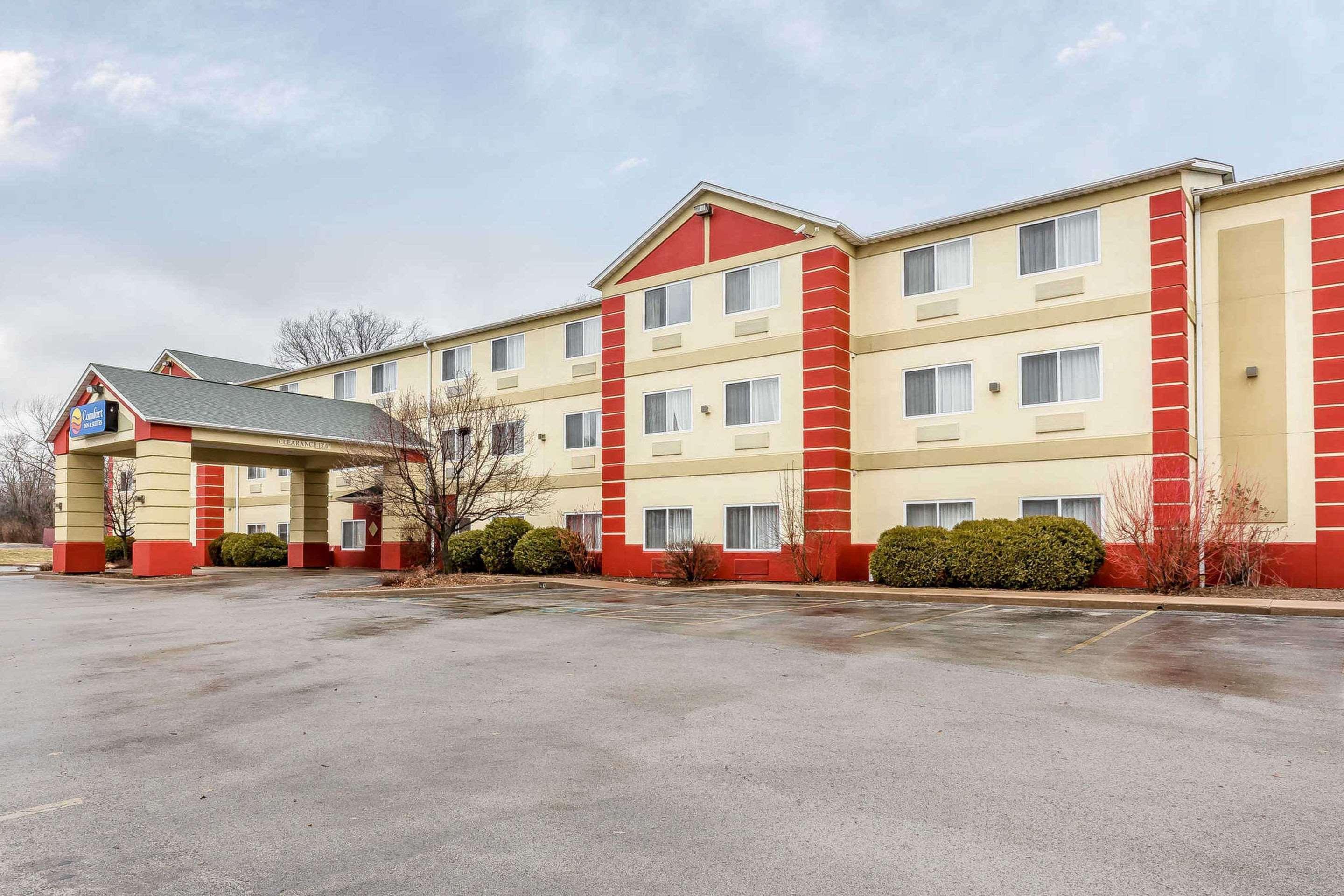 Comfort Inn & Suites East Moline Near I-80 エクステリア 写真