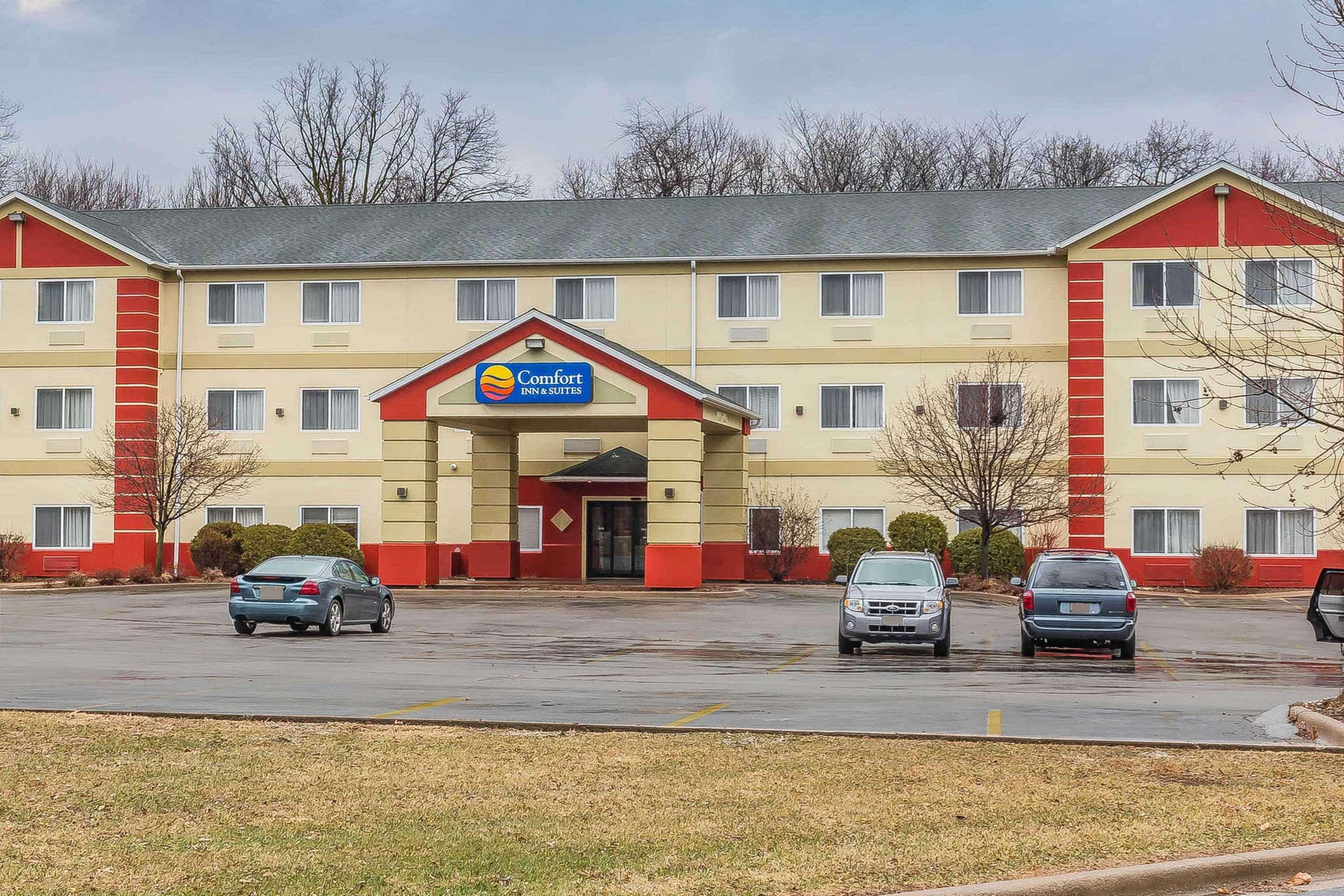 Comfort Inn & Suites East Moline Near I-80 エクステリア 写真