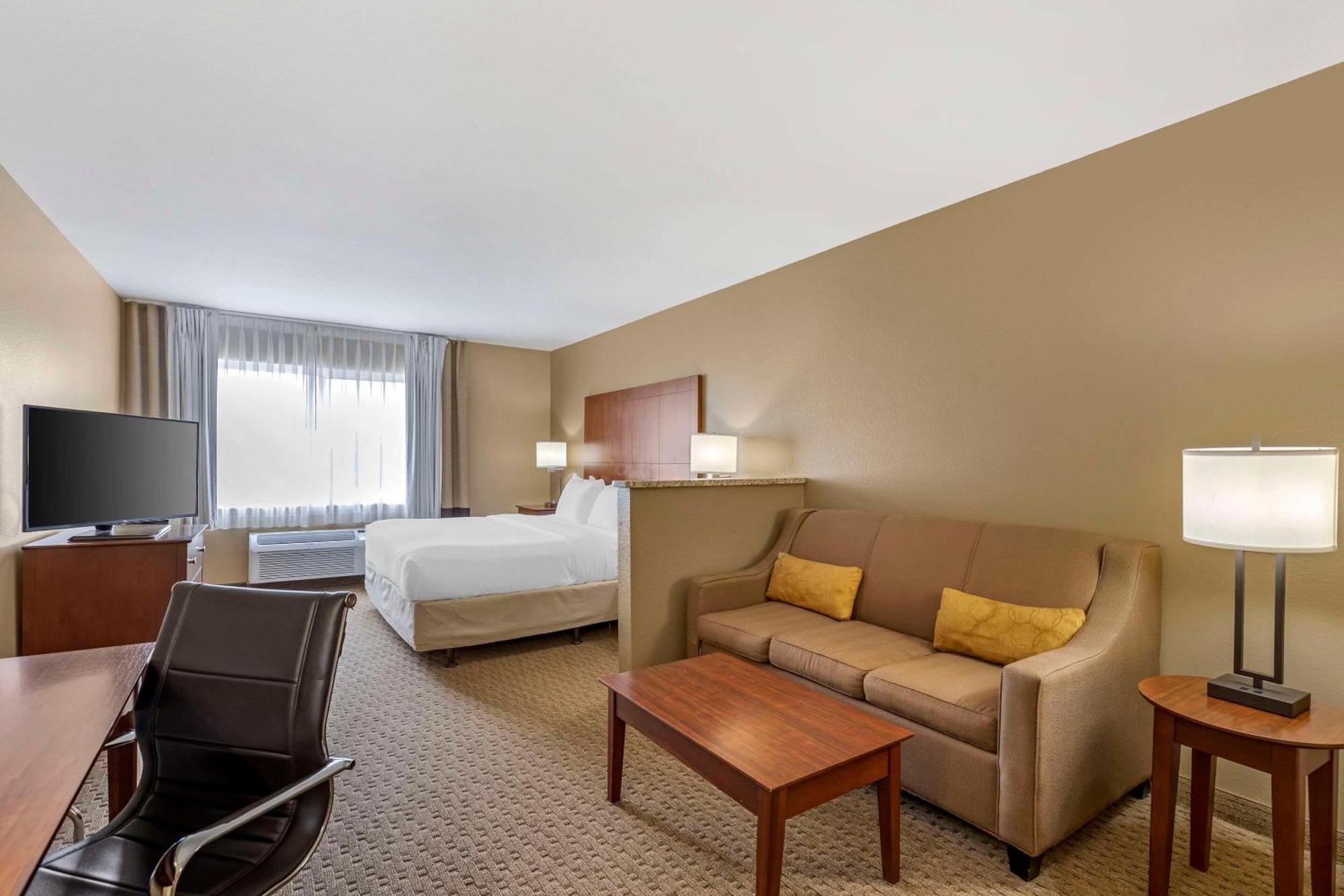 Comfort Inn & Suites East Moline Near I-80 エクステリア 写真