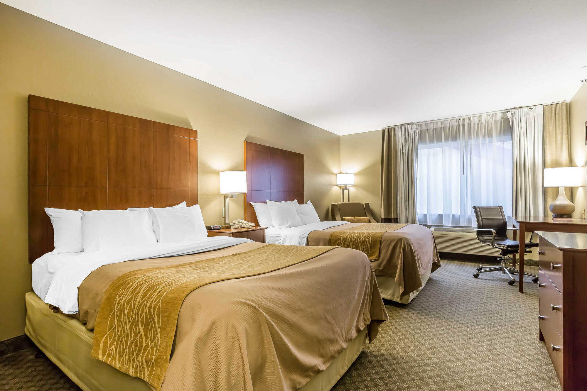 Comfort Inn & Suites East Moline Near I-80 部屋 写真